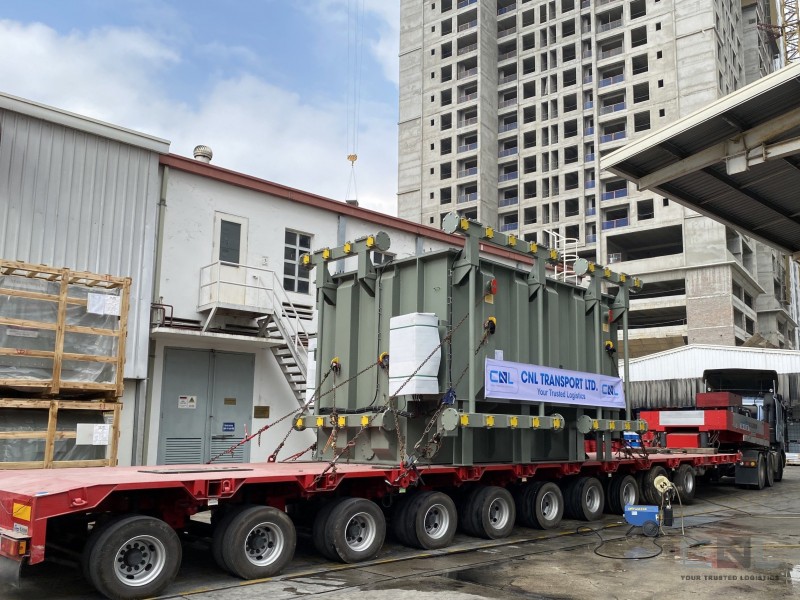 CNL Handled a MAIN TANK about 64 tons to Taiwan.