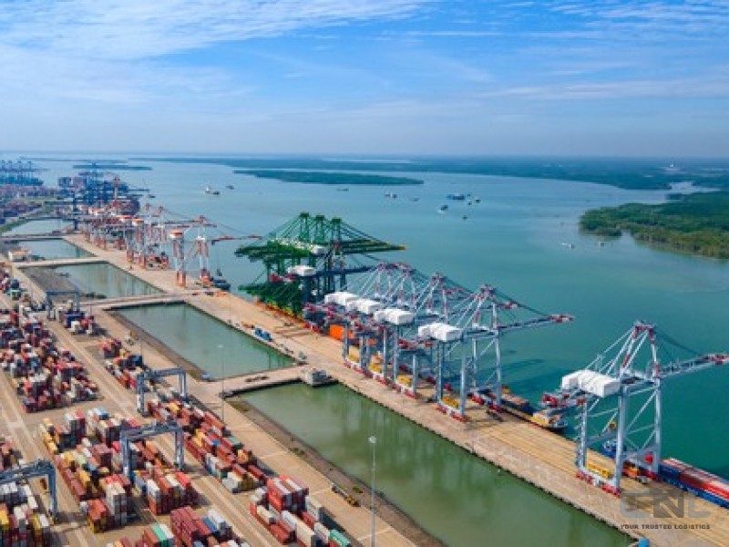 Ba Ria - Vung Tau: Industrial development associated with seaport advantages